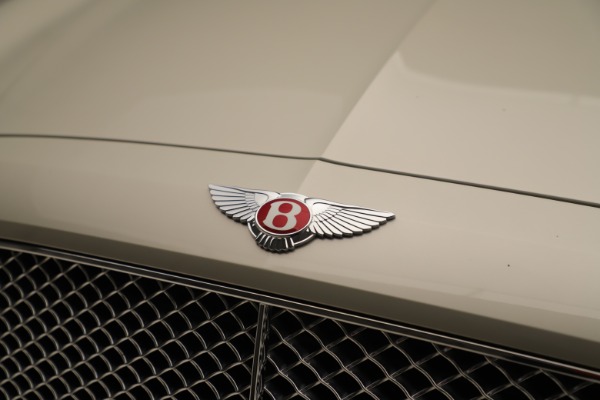 Used 2015 Bentley Flying Spur V8 for sale Sold at Aston Martin of Greenwich in Greenwich CT 06830 13
