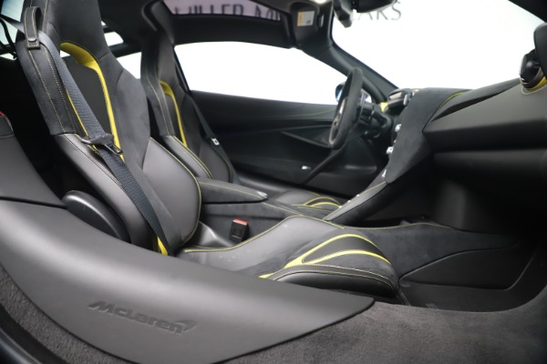 New 2019 McLaren 720S Coupe for sale Sold at Aston Martin of Greenwich in Greenwich CT 06830 22