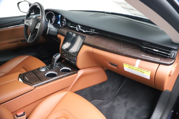 Used 2019 Maserati Quattroporte S Q4 for sale Sold at Aston Martin of Greenwich in Greenwich CT 06830 17