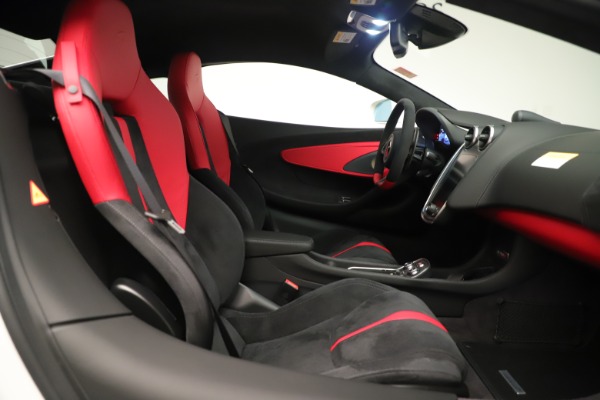 New 2020 McLaren 570S Coupe for sale Sold at Aston Martin of Greenwich in Greenwich CT 06830 20