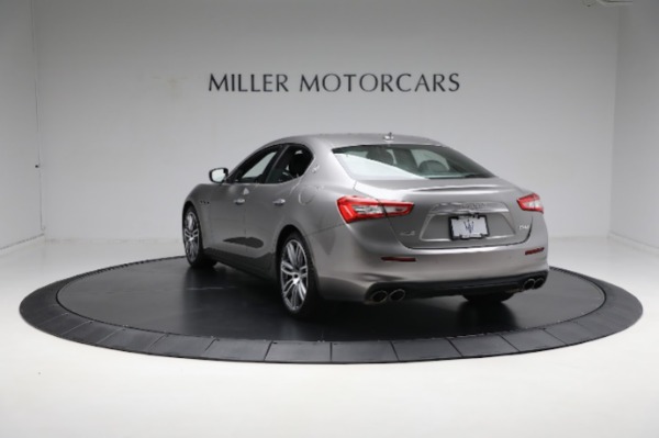 Used 2019 Maserati Ghibli S Q4 for sale Sold at Aston Martin of Greenwich in Greenwich CT 06830 9