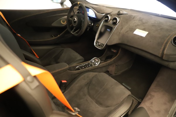 Used 2020 McLaren 600LT Spider for sale Sold at Aston Martin of Greenwich in Greenwich CT 06830 25