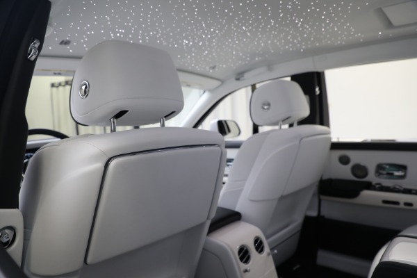 Used 2020 Rolls-Royce Phantom for sale Sold at Aston Martin of Greenwich in Greenwich CT 06830 18