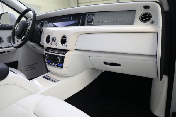 Used 2020 Rolls-Royce Phantom for sale $409,900 at Aston Martin of Greenwich in Greenwich CT 06830 22