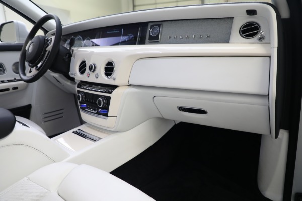 Used 2020 Rolls-Royce Phantom for sale Sold at Aston Martin of Greenwich in Greenwich CT 06830 22