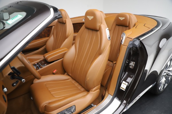 Used 2013 Bentley Continental GT W12 for sale Sold at Aston Martin of Greenwich in Greenwich CT 06830 25