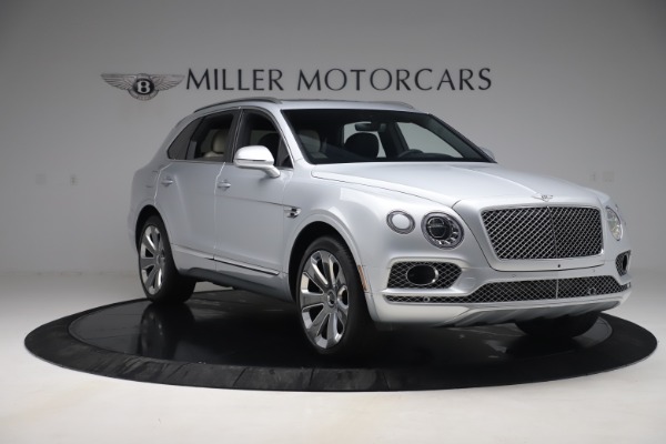 Used 2018 Bentley Bentayga Mulliner Edition for sale Sold at Aston Martin of Greenwich in Greenwich CT 06830 11