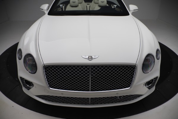 Used 2020 Bentley Continental GTC V8 for sale $174,900 at Aston Martin of Greenwich in Greenwich CT 06830 18