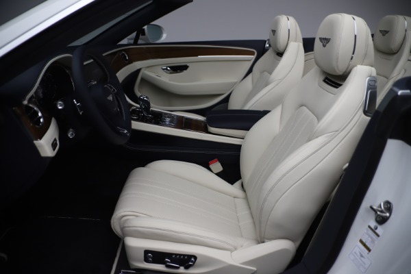 Used 2020 Bentley Continental GTC V8 for sale $184,900 at Aston Martin of Greenwich in Greenwich CT 06830 24