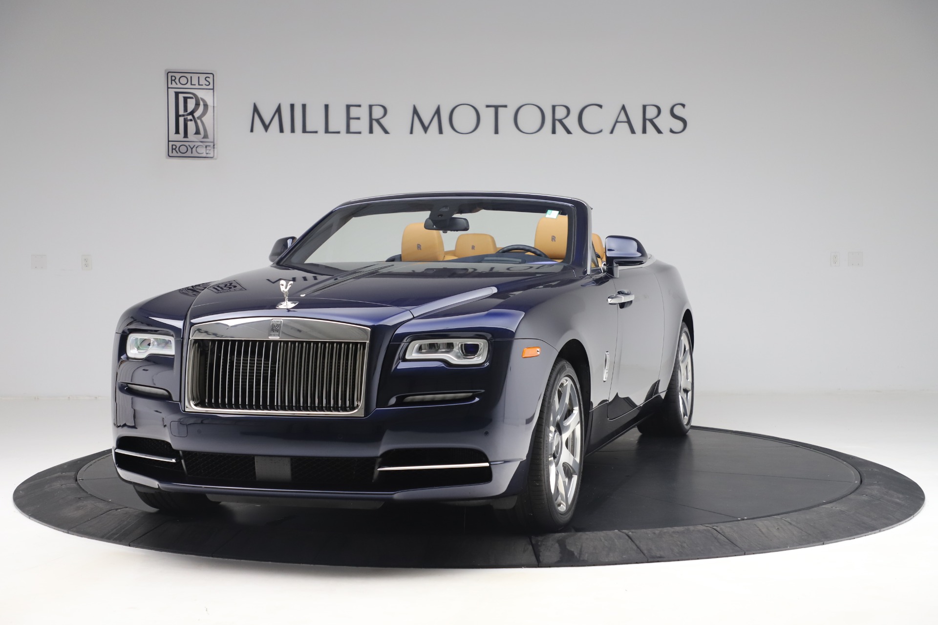 Used 2017 Rolls-Royce Dawn for sale Sold at Aston Martin of Greenwich in Greenwich CT 06830 1