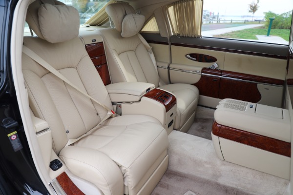 Used 2009 Maybach 62 for sale Sold at Aston Martin of Greenwich in Greenwich CT 06830 24