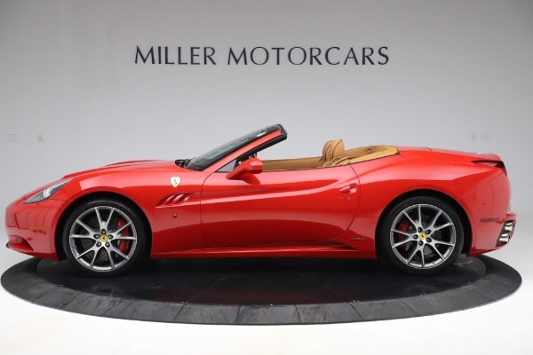 Used 2013 Ferrari California 30 for sale Sold at Aston Martin of Greenwich in Greenwich CT 06830 3