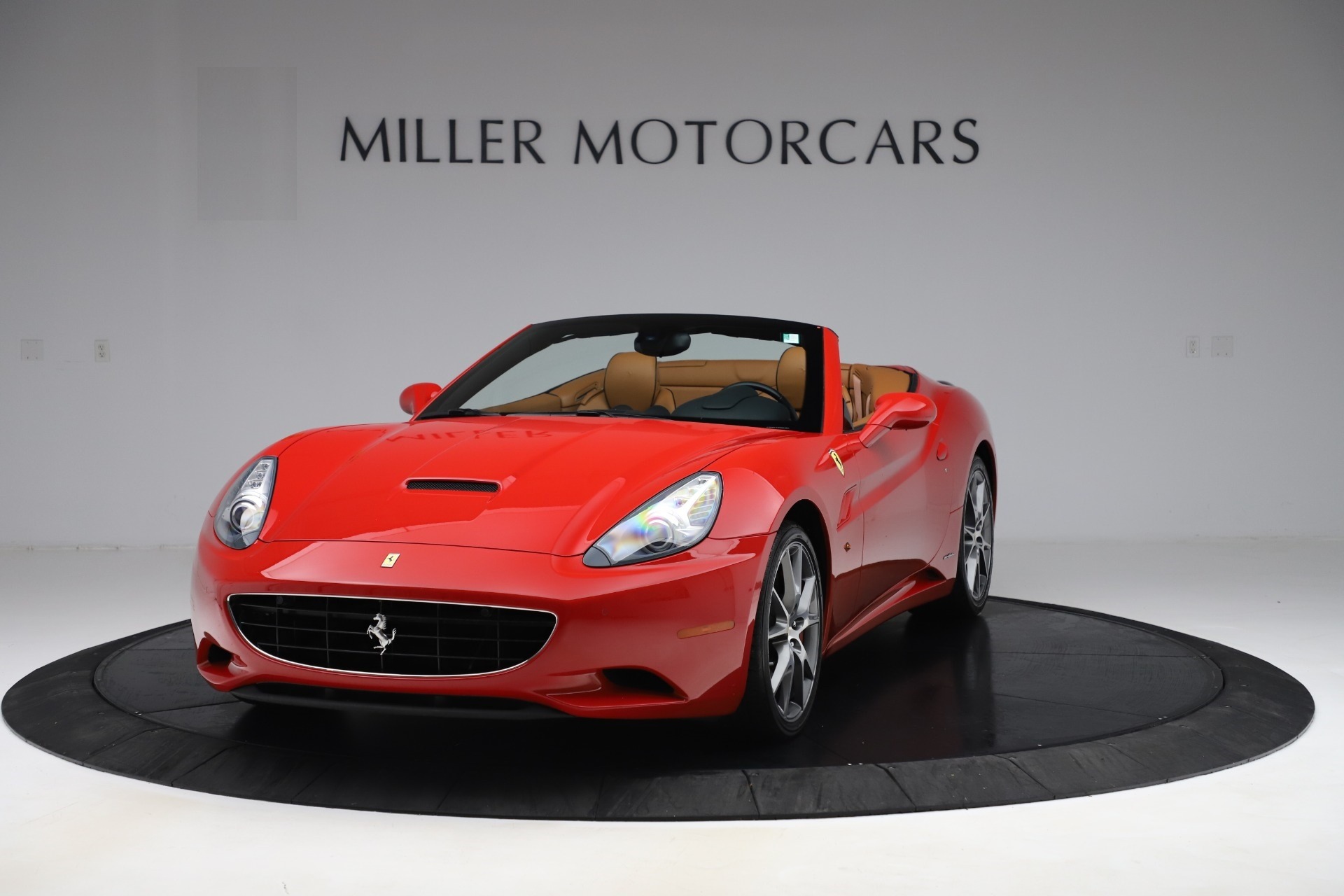 Used 2013 Ferrari California 30 for sale Sold at Aston Martin of Greenwich in Greenwich CT 06830 1