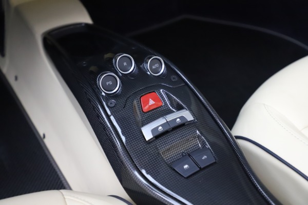 Used 2013 Ferrari 458 Spider for sale Sold at Aston Martin of Greenwich in Greenwich CT 06830 28