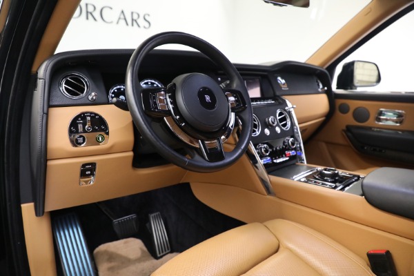 Used 2020 Rolls-Royce Cullinan for sale Sold at Aston Martin of Greenwich in Greenwich CT 06830 24