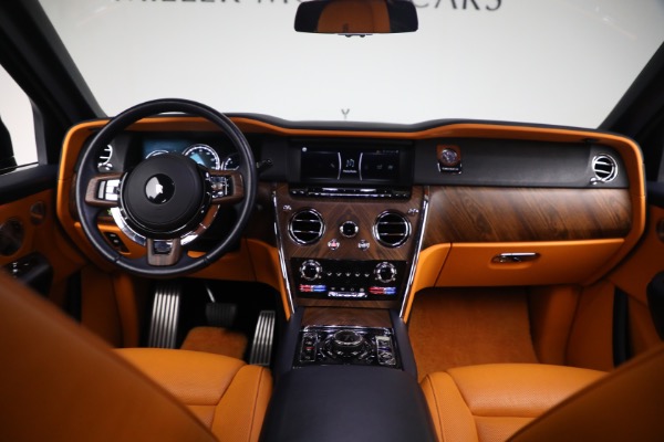 Used 2020 Rolls-Royce Cullinan for sale Sold at Aston Martin of Greenwich in Greenwich CT 06830 4