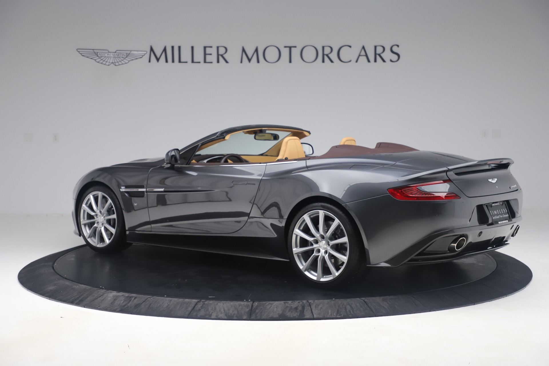 Pre Owned 16 Aston Martin Vanquish Volante For Sale Special Pricing Aston Martin Of Greenwich Stock 7676