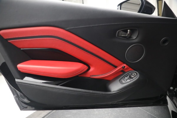 Used 2020 Aston Martin Vantage Coupe for sale $105,900 at Aston Martin of Greenwich in Greenwich CT 06830 17