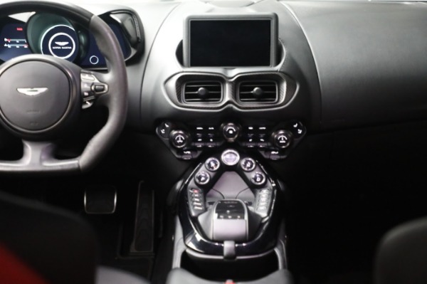 Used 2020 Aston Martin Vantage Coupe for sale $105,900 at Aston Martin of Greenwich in Greenwich CT 06830 20