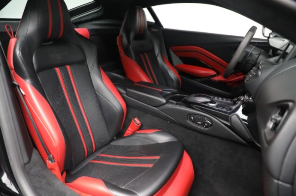 Used 2020 Aston Martin Vantage Coupe for sale $105,900 at Aston Martin of Greenwich in Greenwich CT 06830 24