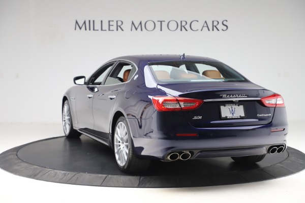 Used 2017 Maserati Quattroporte S Q4 GranLusso for sale Sold at Aston Martin of Greenwich in Greenwich CT 06830 5