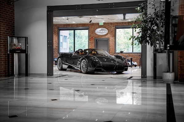 Used 2017 Pagani Huayra Roadster Roadster for sale Sold at Aston Martin of Greenwich in Greenwich CT 06830 4
