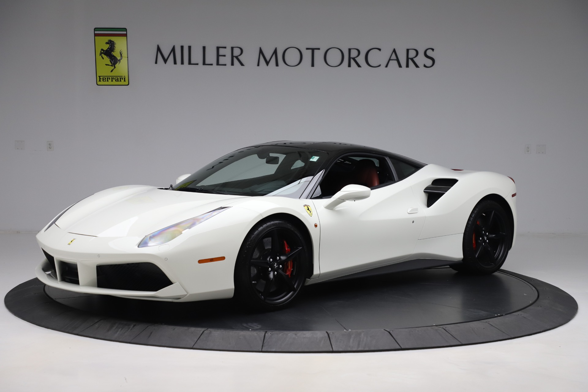 Pre Owned 2016 Ferrari 488 Gtb For Sale 216900 Aston