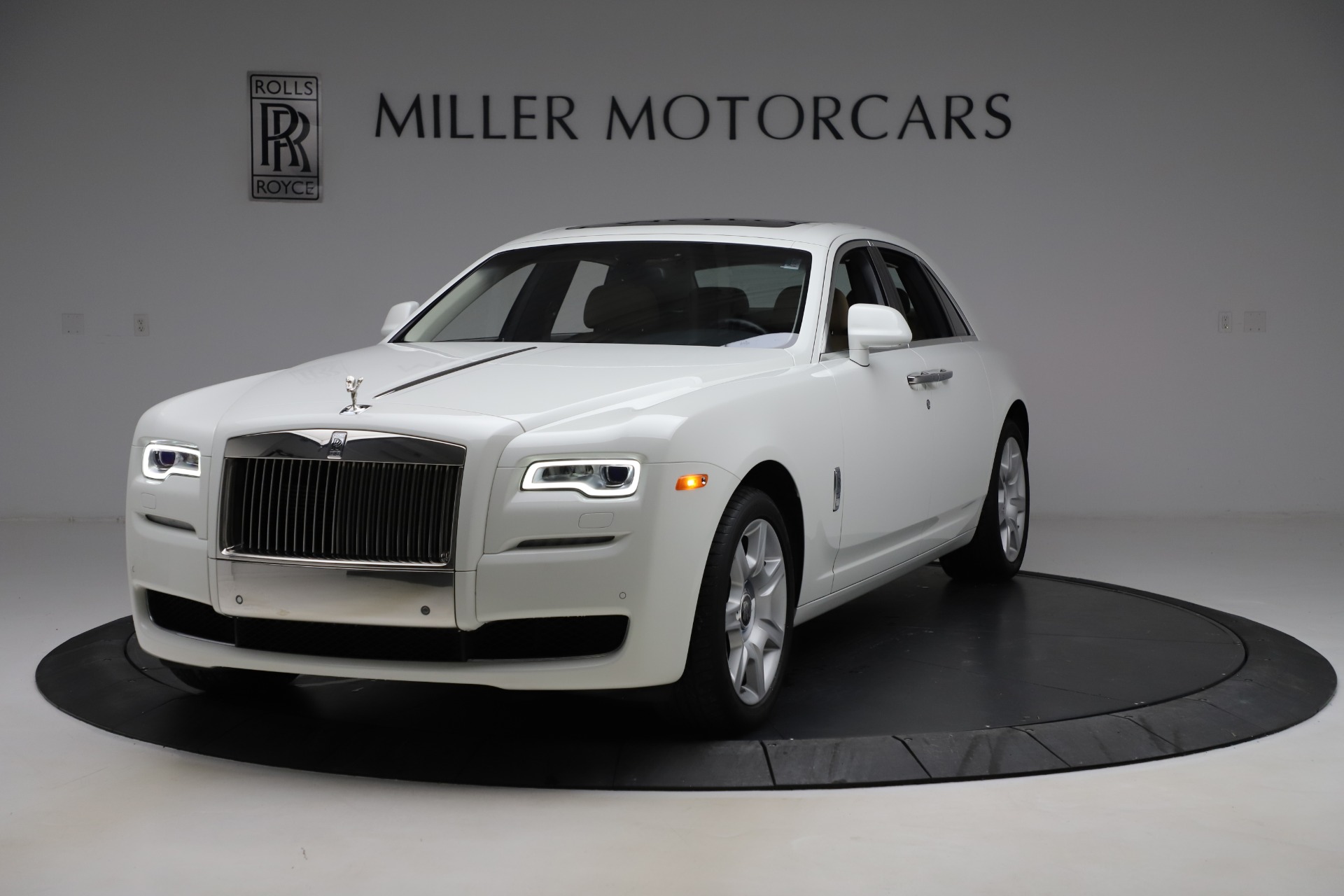 Used 2015 Rolls-Royce Ghost for sale Sold at Aston Martin of Greenwich in Greenwich CT 06830 1