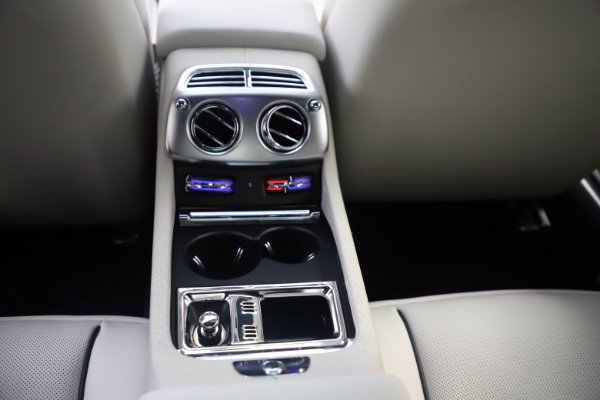 Used 2016 Rolls-Royce Wraith for sale Sold at Aston Martin of Greenwich in Greenwich CT 06830 23