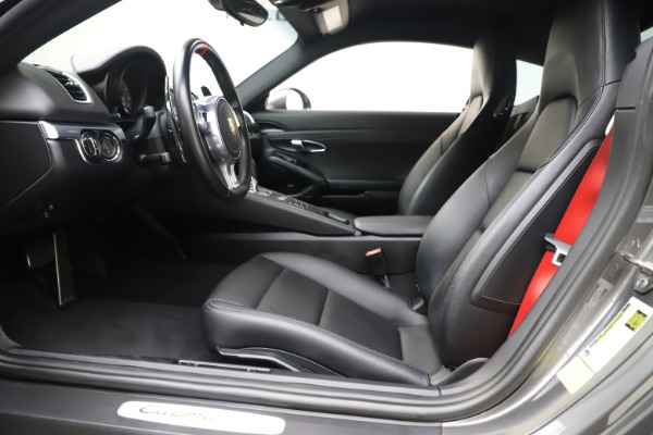 Used 2015 Porsche Cayman S for sale $63,900 at Aston Martin of Greenwich in Greenwich CT 06830 14