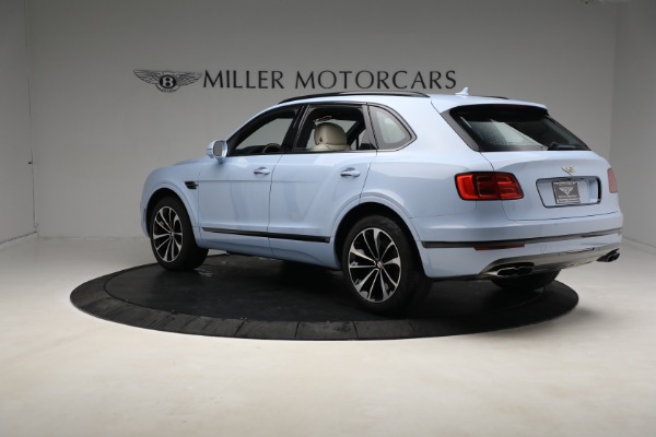 Used 2020 Bentley Bentayga V8 for sale $129,900 at Aston Martin of Greenwich in Greenwich CT 06830 7