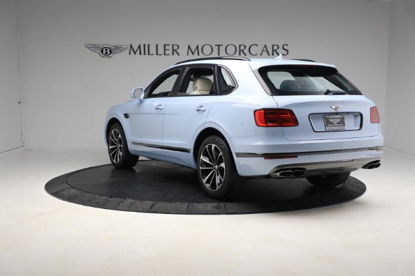 Used 2020 Bentley Bentayga V8 for sale $129,900 at Aston Martin of Greenwich in Greenwich CT 06830 8