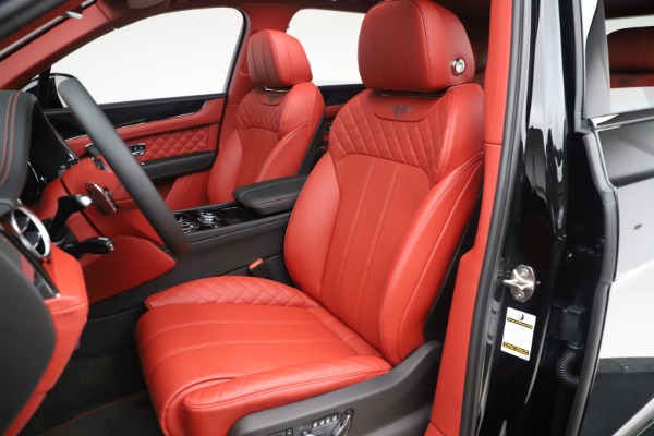 Used 2020 Bentley Bentayga V8 for sale $154,900 at Aston Martin of Greenwich in Greenwich CT 06830 20