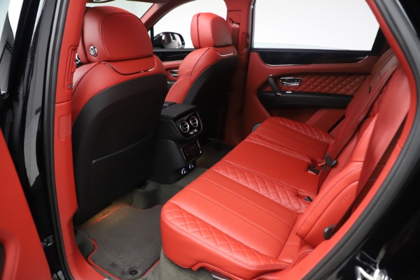 Used 2020 Bentley Bentayga V8 for sale $154,900 at Aston Martin of Greenwich in Greenwich CT 06830 22