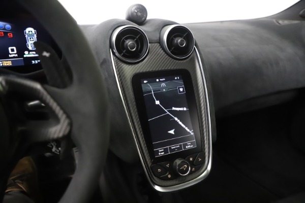 Used 2019 McLaren 600LT Coupe for sale $237,900 at Aston Martin of Greenwich in Greenwich CT 06830 22