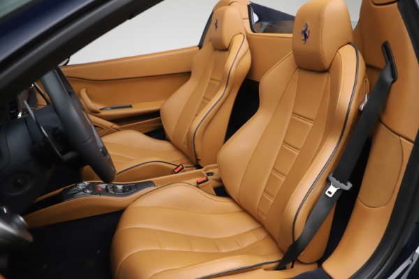 Used 2012 Ferrari 458 Spider for sale $194,900 at Aston Martin of Greenwich in Greenwich CT 06830 21