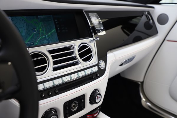 Used 2016 Rolls-Royce Dawn for sale $239,900 at Aston Martin of Greenwich in Greenwich CT 06830 26