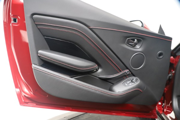 New 2020 Aston Martin Vantage Coupe for sale $195,459 at Aston Martin of Greenwich in Greenwich CT 06830 16