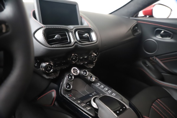 New 2020 Aston Martin Vantage Coupe for sale $195,459 at Aston Martin of Greenwich in Greenwich CT 06830 21