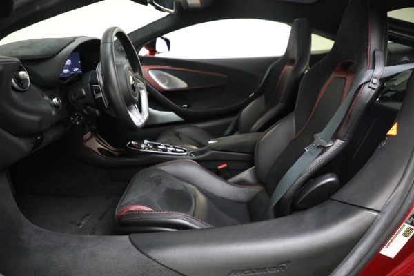 Used 2020 McLaren GT Coupe for sale $157,900 at Aston Martin of Greenwich in Greenwich CT 06830 19