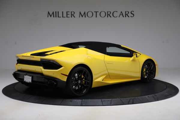 Used 2018 Lamborghini Huracan LP 580-2 Spyder for sale Sold at Aston Martin of Greenwich in Greenwich CT 06830 15