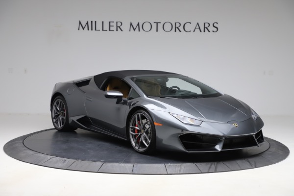 Used 2018 Lamborghini Huracan LP 580-2 Spyder for sale Sold at Aston Martin of Greenwich in Greenwich CT 06830 16