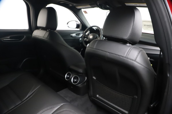 New 2020 Alfa Romeo Giulia Ti Sport Q4 for sale $56,690 at Aston Martin of Greenwich in Greenwich CT 06830 28