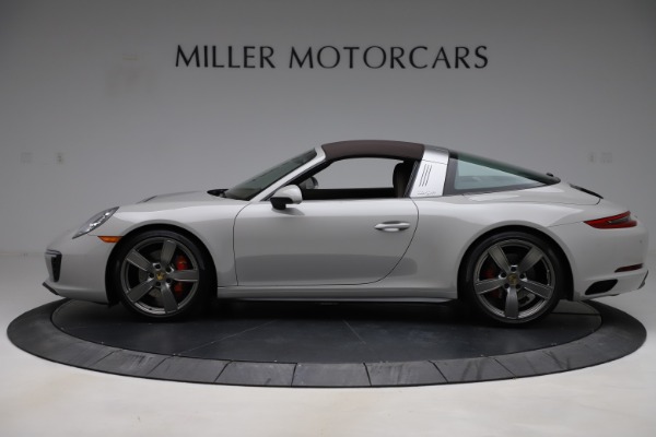 Used 2018 Porsche 911 Targa 4S for sale Sold at Aston Martin of Greenwich in Greenwich CT 06830 13