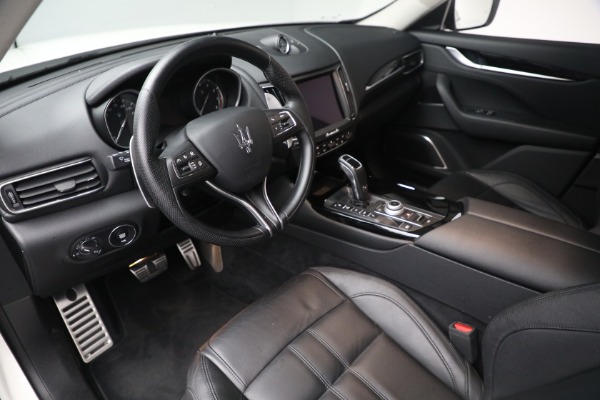 Used 2020 Maserati Levante Q4 GranSport for sale $64,900 at Aston Martin of Greenwich in Greenwich CT 06830 12