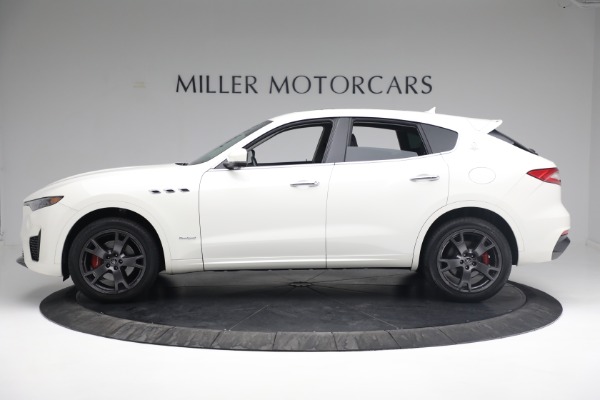 Used 2020 Maserati Levante Q4 GranSport for sale Sold at Aston Martin of Greenwich in Greenwich CT 06830 3