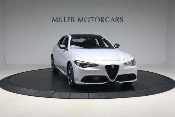 Used 2020 Alfa Romeo Giulia Ti Sport Q4 for sale Call for price at Miller Motorcars Aston Martin in Greenwich CT 06830 17