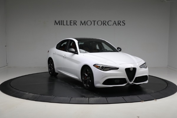 Used 2020 Alfa Romeo Giulia Ti Sport for sale $34,900 at Aston Martin of Greenwich in Greenwich CT 06830 18