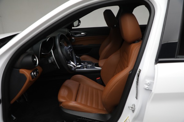 New 2020 Alfa Romeo Giulia Ti Sport Q4 for sale $53,190 at Aston Martin of Greenwich in Greenwich CT 06830 22