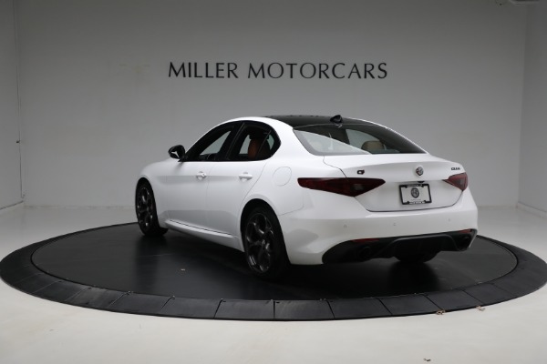 Used 2020 Alfa Romeo Giulia Ti Sport for sale $34,900 at Aston Martin of Greenwich in Greenwich CT 06830 8